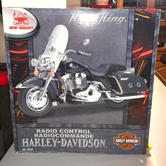 Rare Collectible New Bright Harley Davidson Road King RC - Excellent Condition - Picture 2 of 8